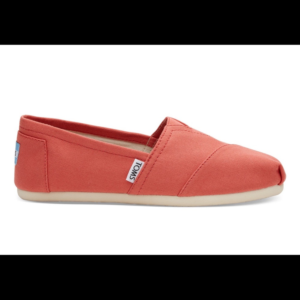 Never worn before Coral Toms!
